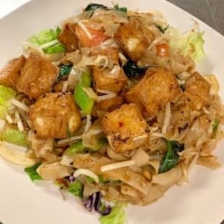 Spicy Noodle (Kee Mao) Lunch