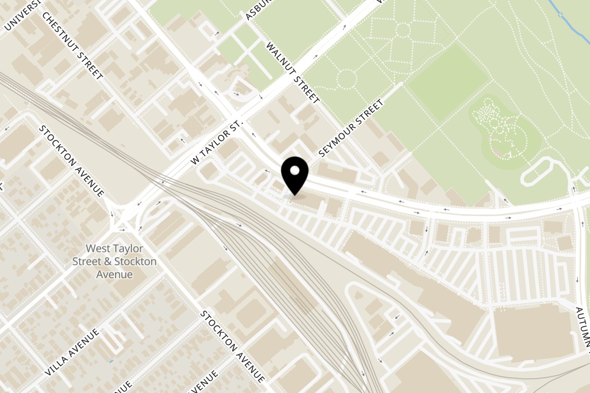 Map showing the location of Blue Mango on 635 Coleman Ave in San Jose